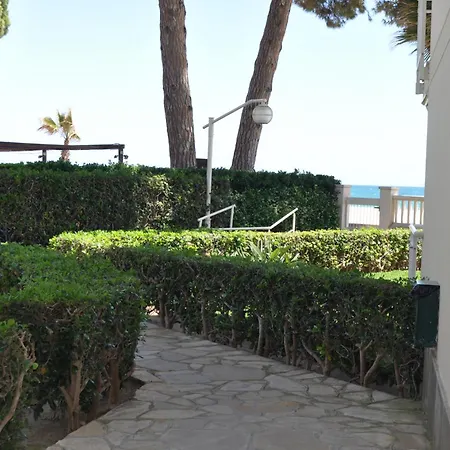 Apartamento Primera Linea De Mar En *