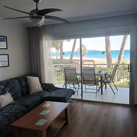 Primera Linea De Mar En Apartamento *