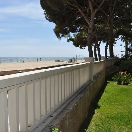 Apartamento Primera Linea De Mar En *